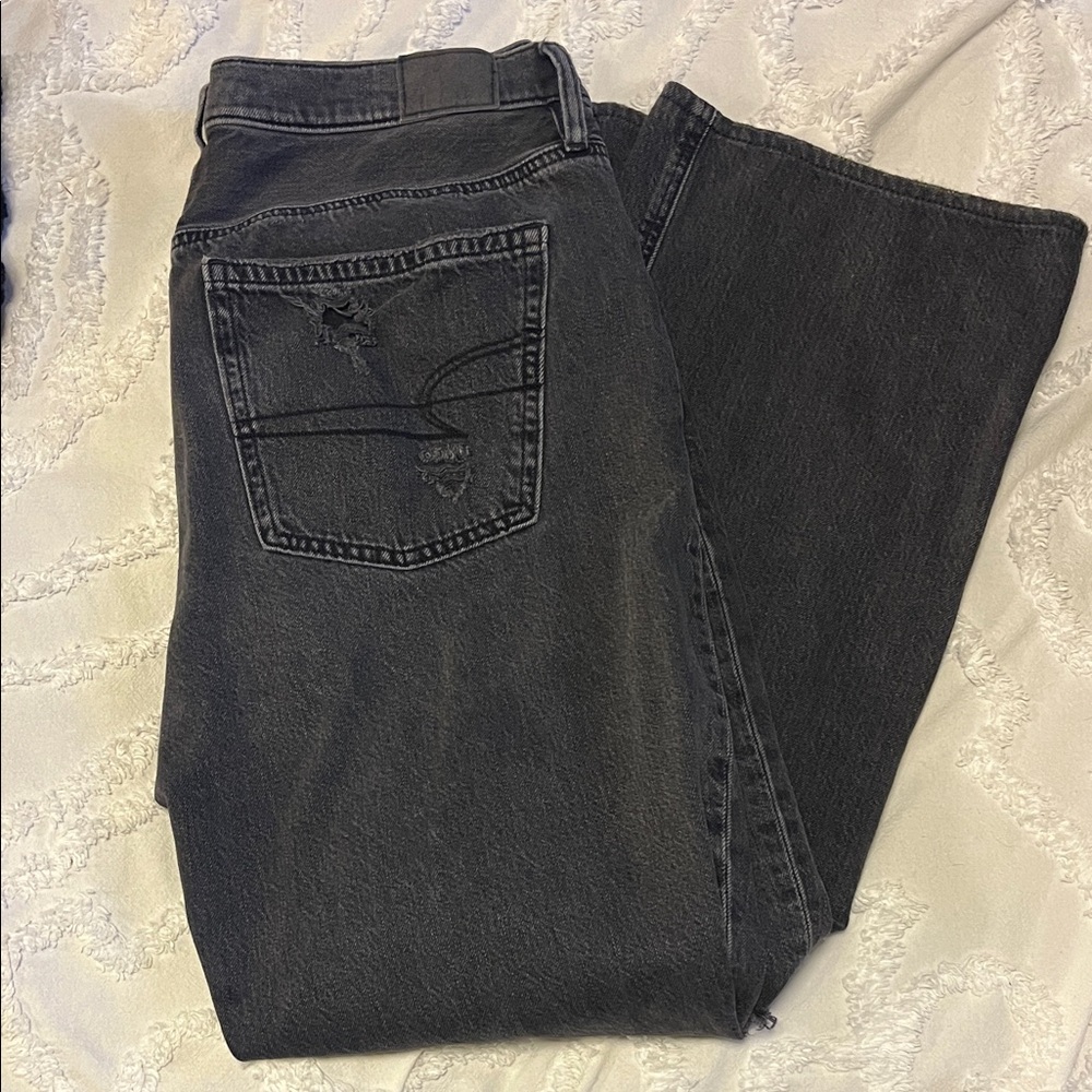 American Eagle 90s style Denim Jeans